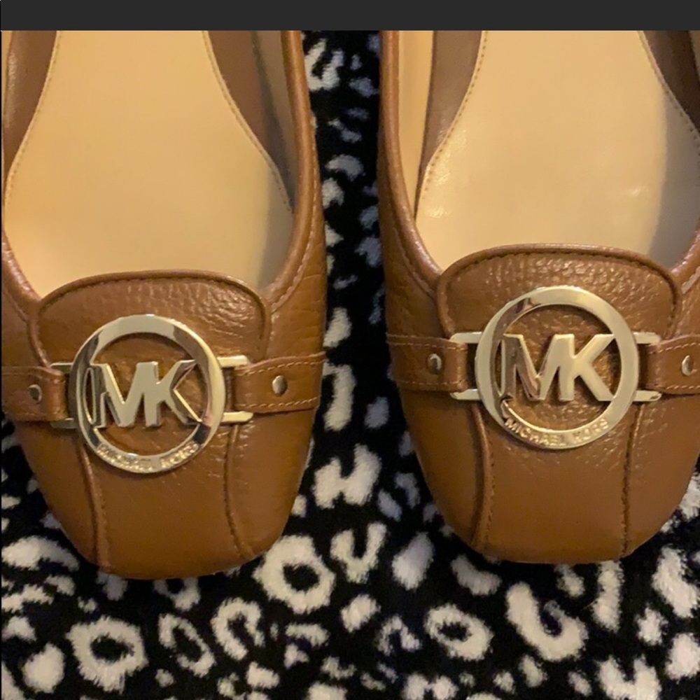 Michael Kors flats